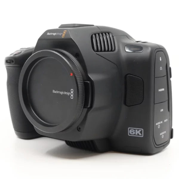 Blackmagic Pocket 6K PRO
