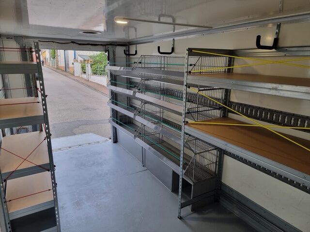 Camion 20M3 avec Hayon – Image 9